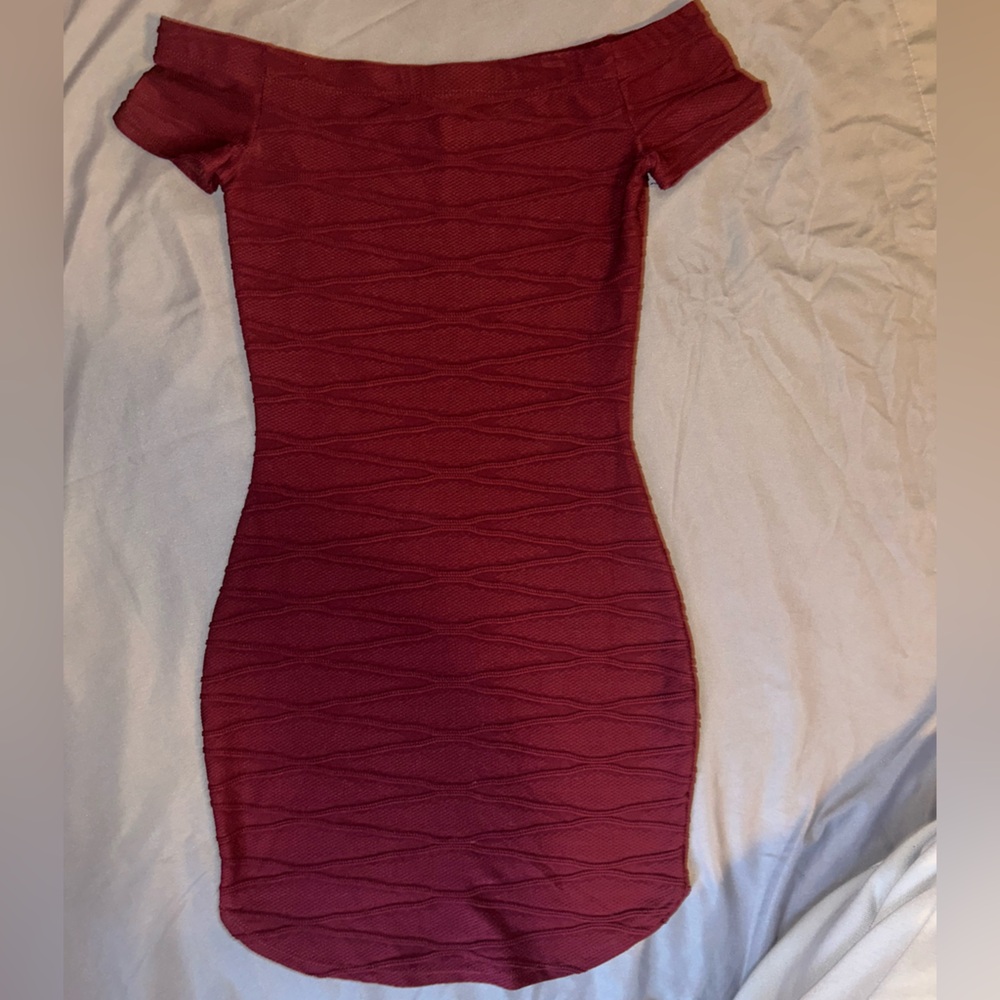 Dress - Picture 4 of 5